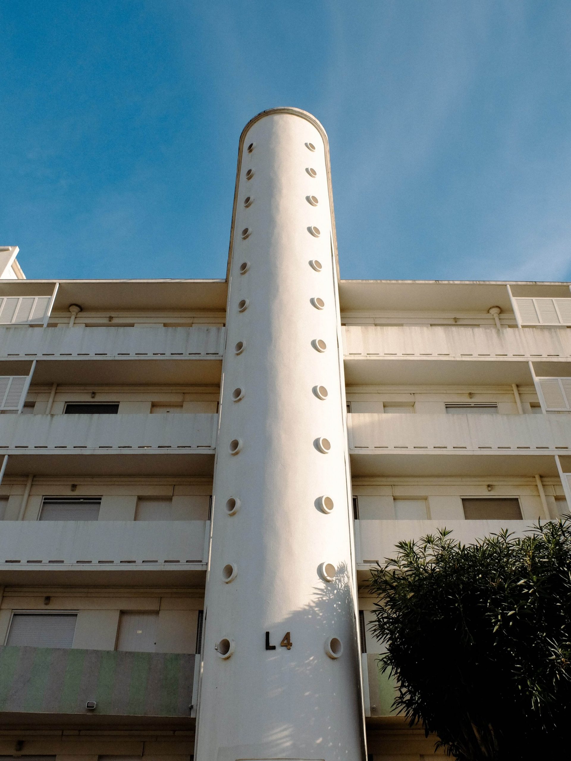 EugenieGarcia_Residence-Simone-Berriau_Hyeres02-min