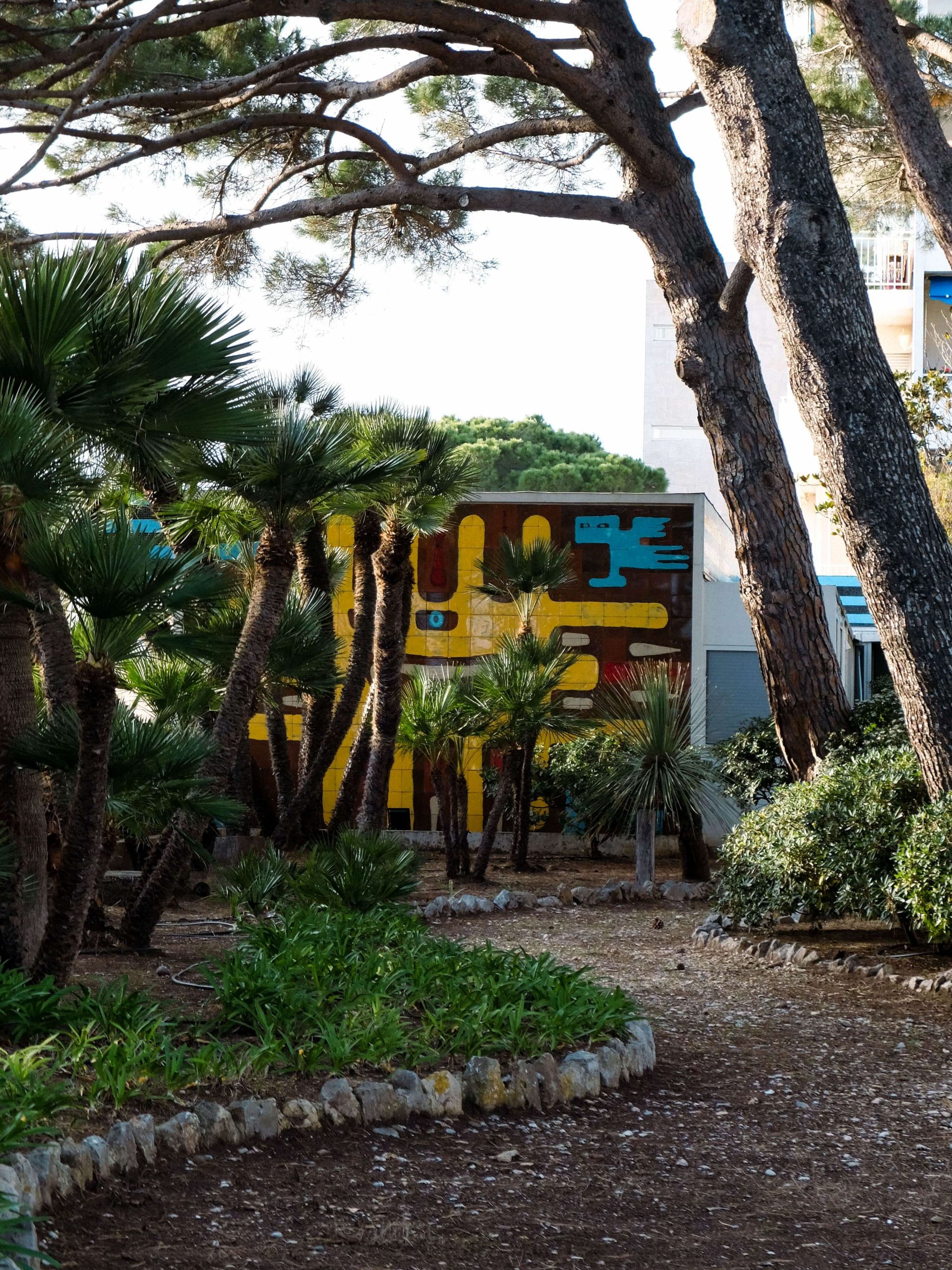 EugenieGarcia_Residence-Simone-Berriau_Hyeres27-min