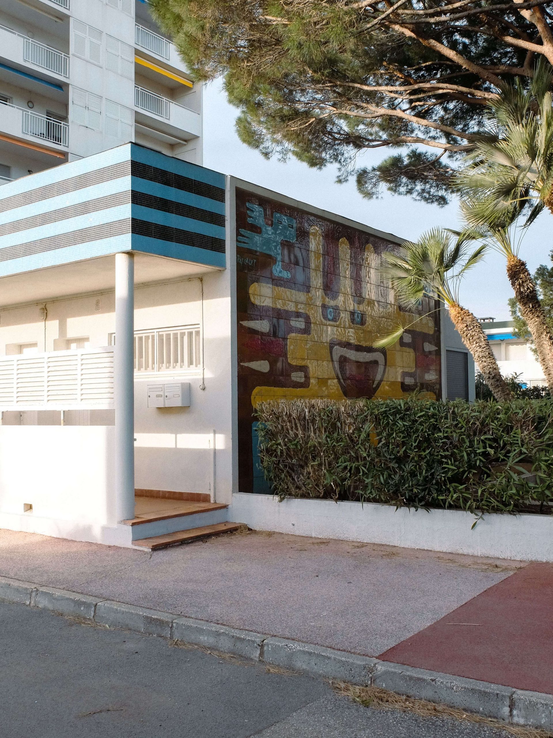 EugenieGarcia_Residence-Simone-Berriau_Hyeres34-min